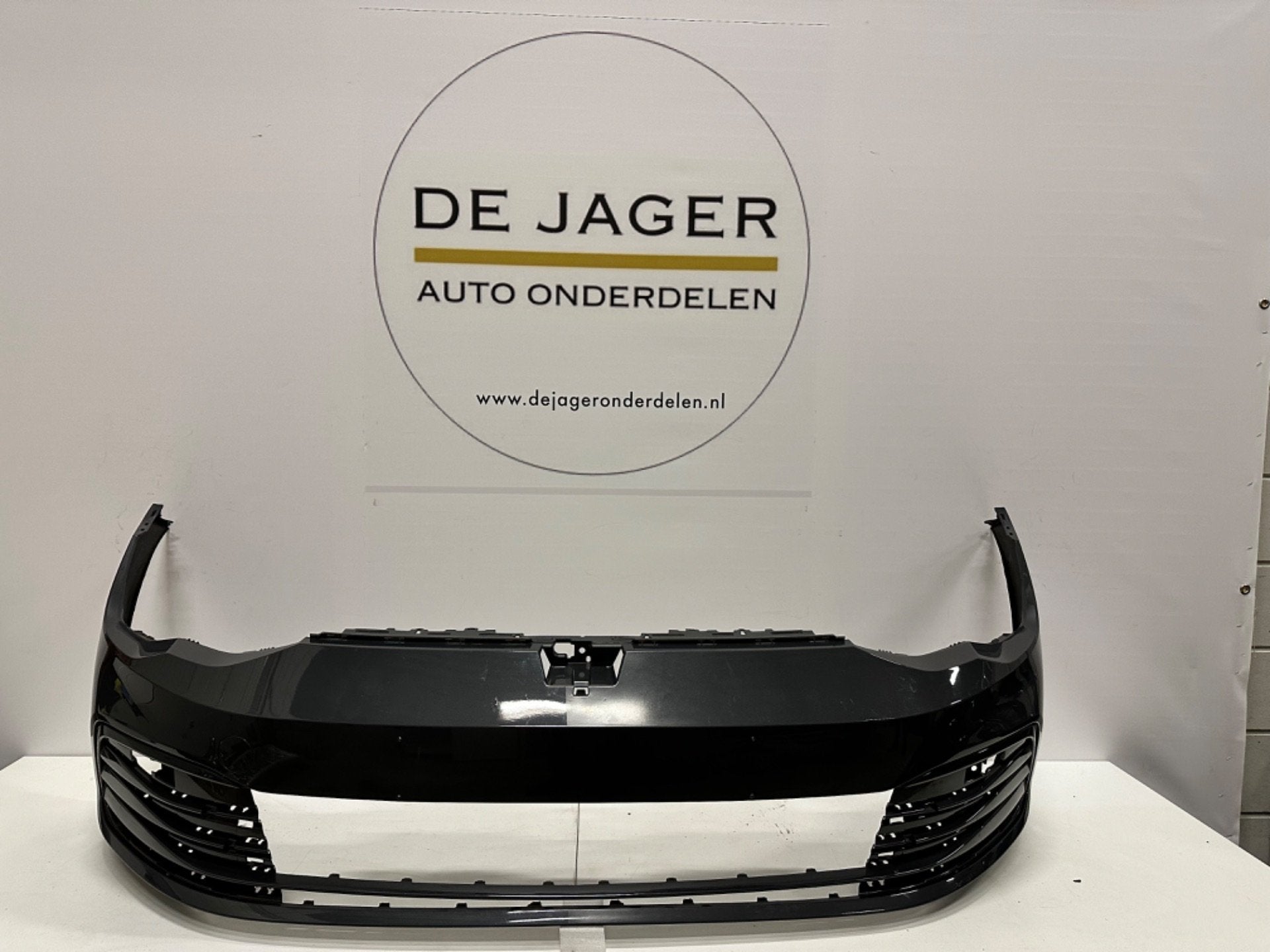 VW Golf 8 VIII PARE-CHOC AVANT PARE-CHOC 4xPDC 5H6807221J, Pare-chocs, Volkswagen, Volkswagen AG, Vw@volkswagen.de