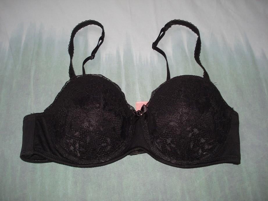 Hunkemöller zwarte beha, dames/meisjes. mt 75B, Hunkemöller, Enlèvement ou Envoi, Noir, Soutien-gorge