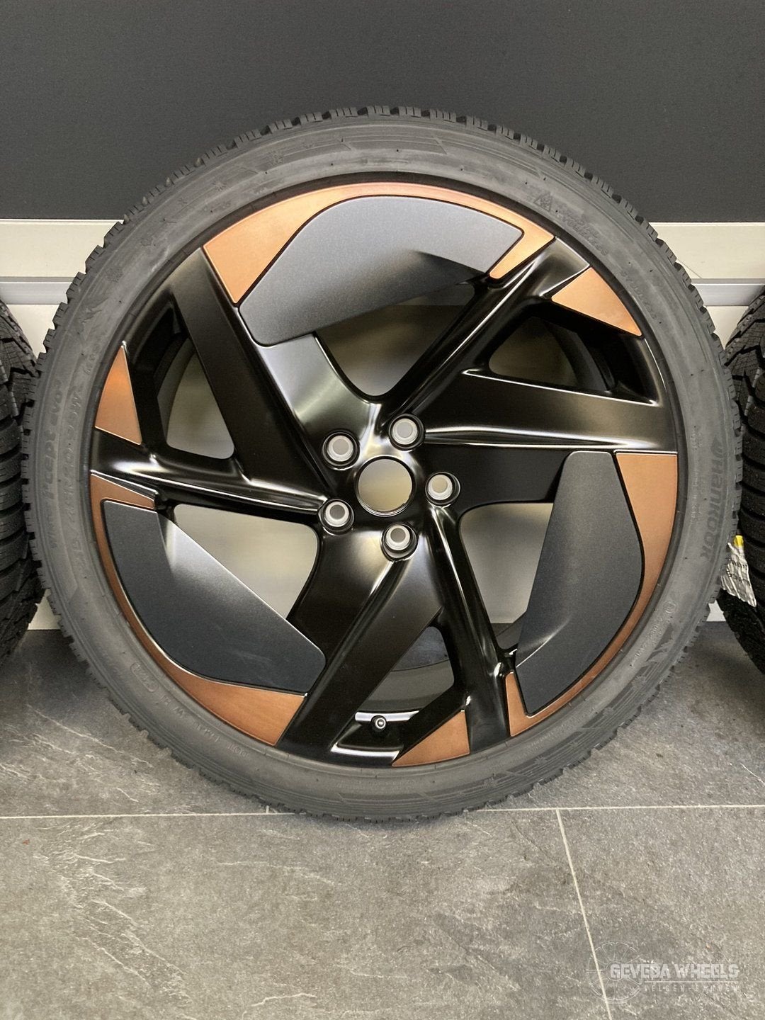 20” originele Cupra Born velgen + winterbanden NIEUW 5x112, Auto-onderdelen, -, -, Banden en Velgen, 20 inch