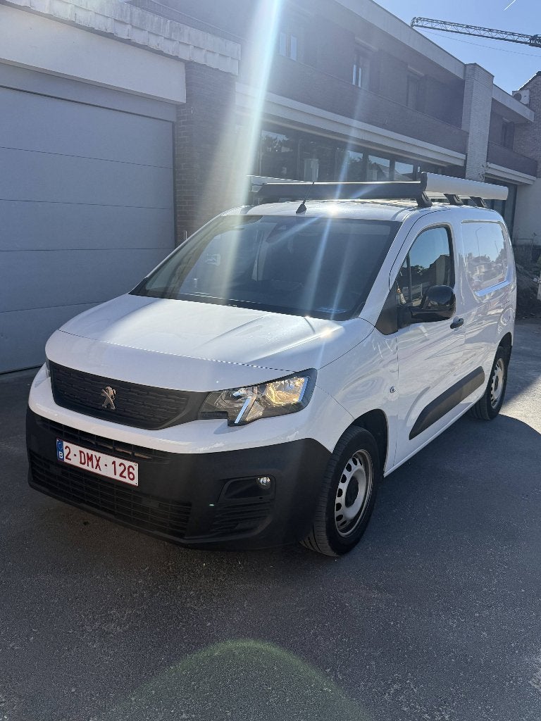 Peugeot Partner 1.5 BlueHDi 130pk Automaat 2023, Autos, Achat, Euro 6, 3 places, Entretenue par le concessionnaire