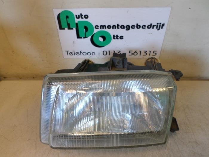 Koplamp links van een Volkswagen Caddy (Caddy 95-), Gebruikt, -, Volkswagen, -
