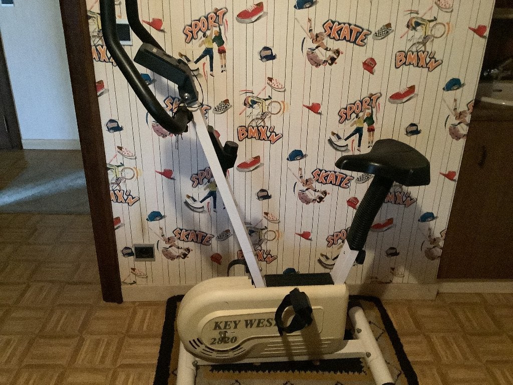 Home trainer, Jambes, Comme neuf, Enlèvement, Vélo d'appartement