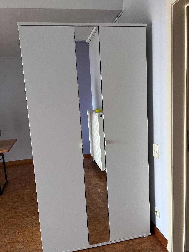 kleerkast, Huis en Inrichting, Ophalen, Overige materialen, Met deur(en), 100 tot 150 cm
