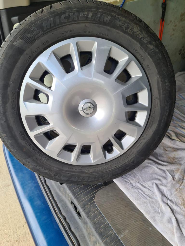 205/60/R16 Michelin, Ophalen