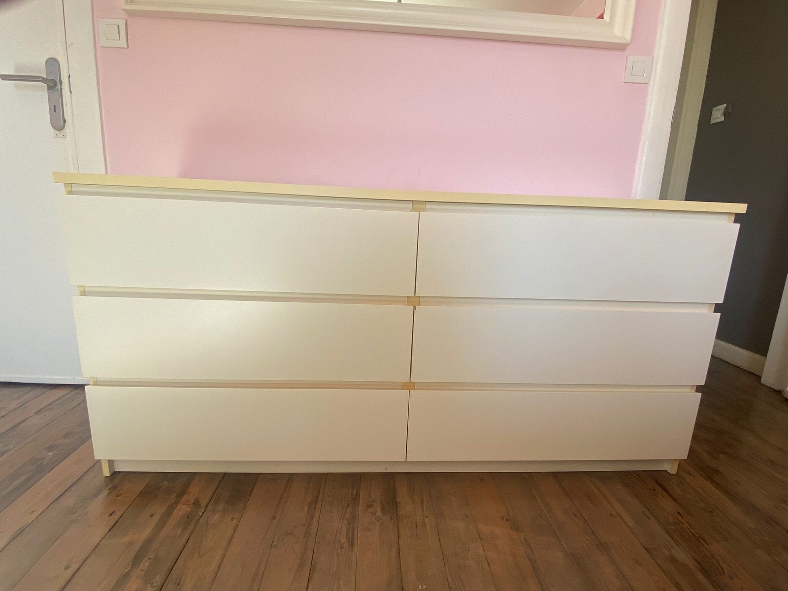 Gratuit commode blanche, Maison & Meubles, Enlèvement, Utilisé