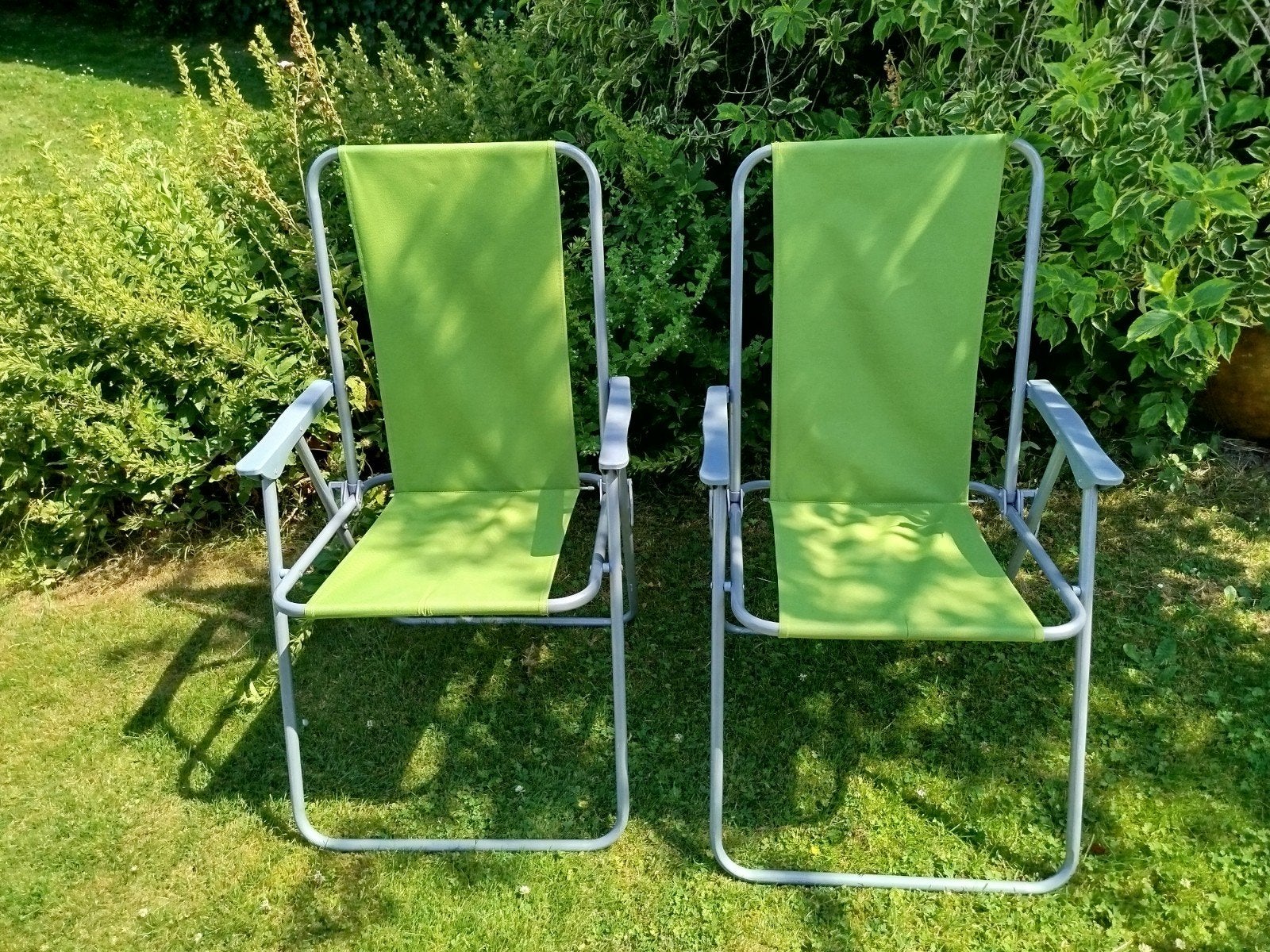 2 opvouwbare tuinzetels, samen 10 euro, Ophalen