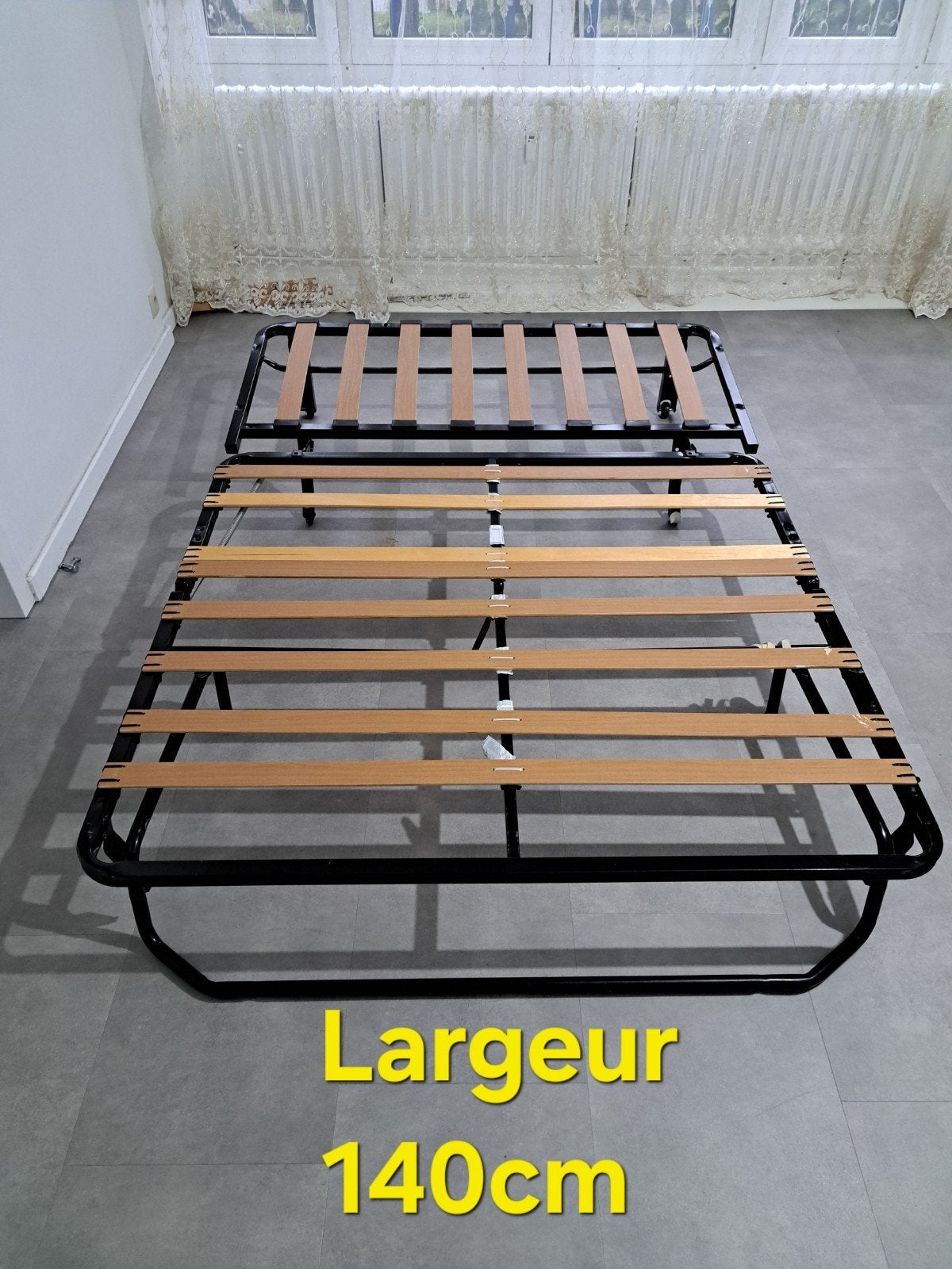 Lit pliant à donner. GRATUIT!, 140 cm, Enlèvement, Utilisé, Autres dimensions