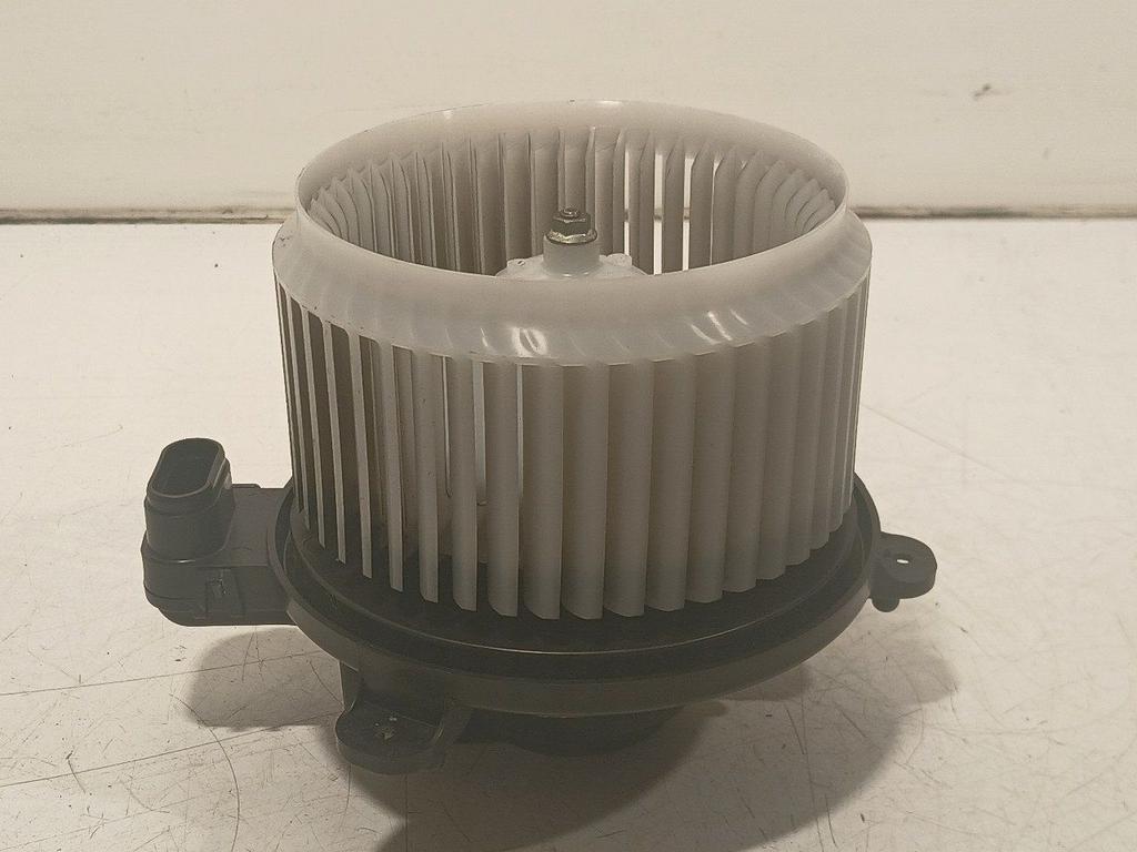 Kachel ventilator motor Suzuki Swift, Autos : Pièces & Accessoires, Climatisation & Chauffage, Suzuki, Utilisé, Origine de la pièce connue
