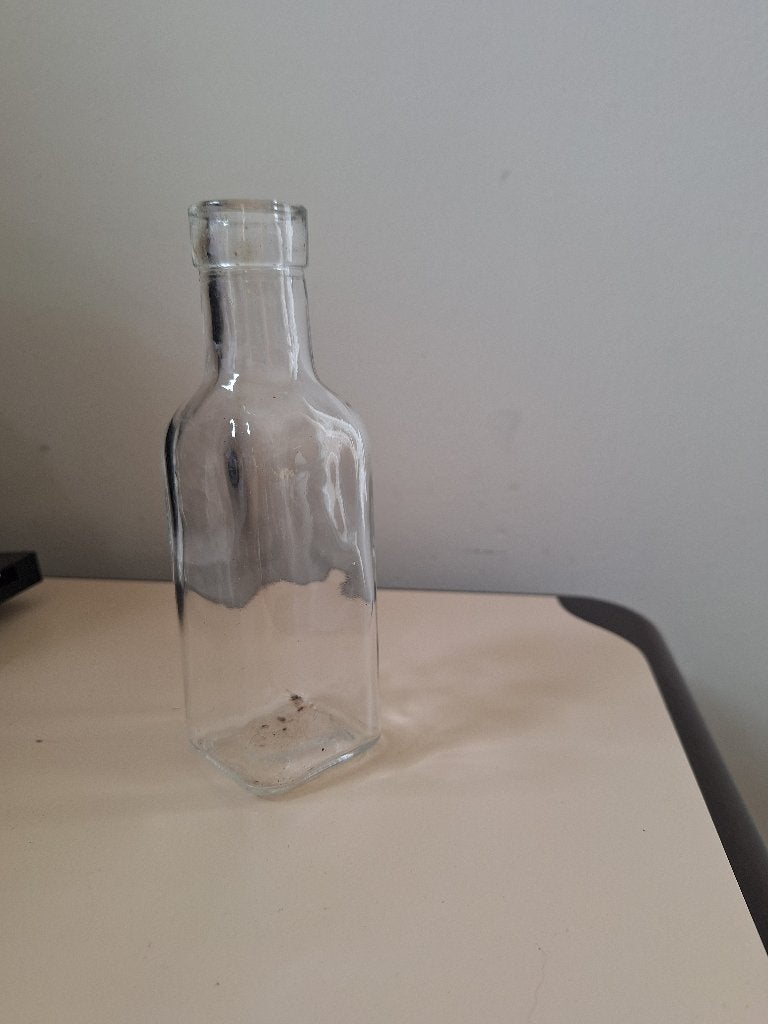 Vaasje, Huis en Inrichting, Ophalen of Verzenden, Zo goed als nieuw, Glas