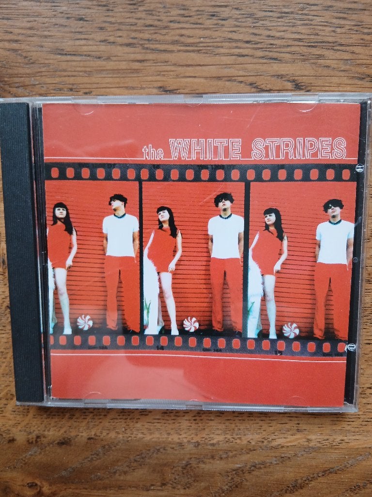 CD The White Stripes, Enlèvement