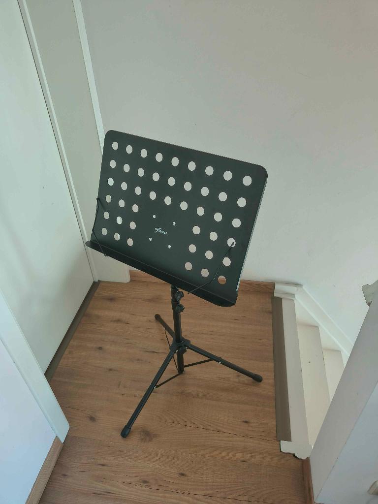 Muziekstandaard - XL, Muziek en Instrumenten, Standaarden, Ophalen, Zo goed als nieuw, Muziekstandaard