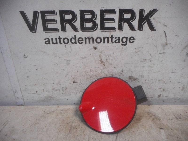 TANKKLEP Opel Corsa E (01-2014/06-2019) (1335-4563), Gebruikt, Opel, Opel Automobile GmbH, Kontakt-opel@opel.com