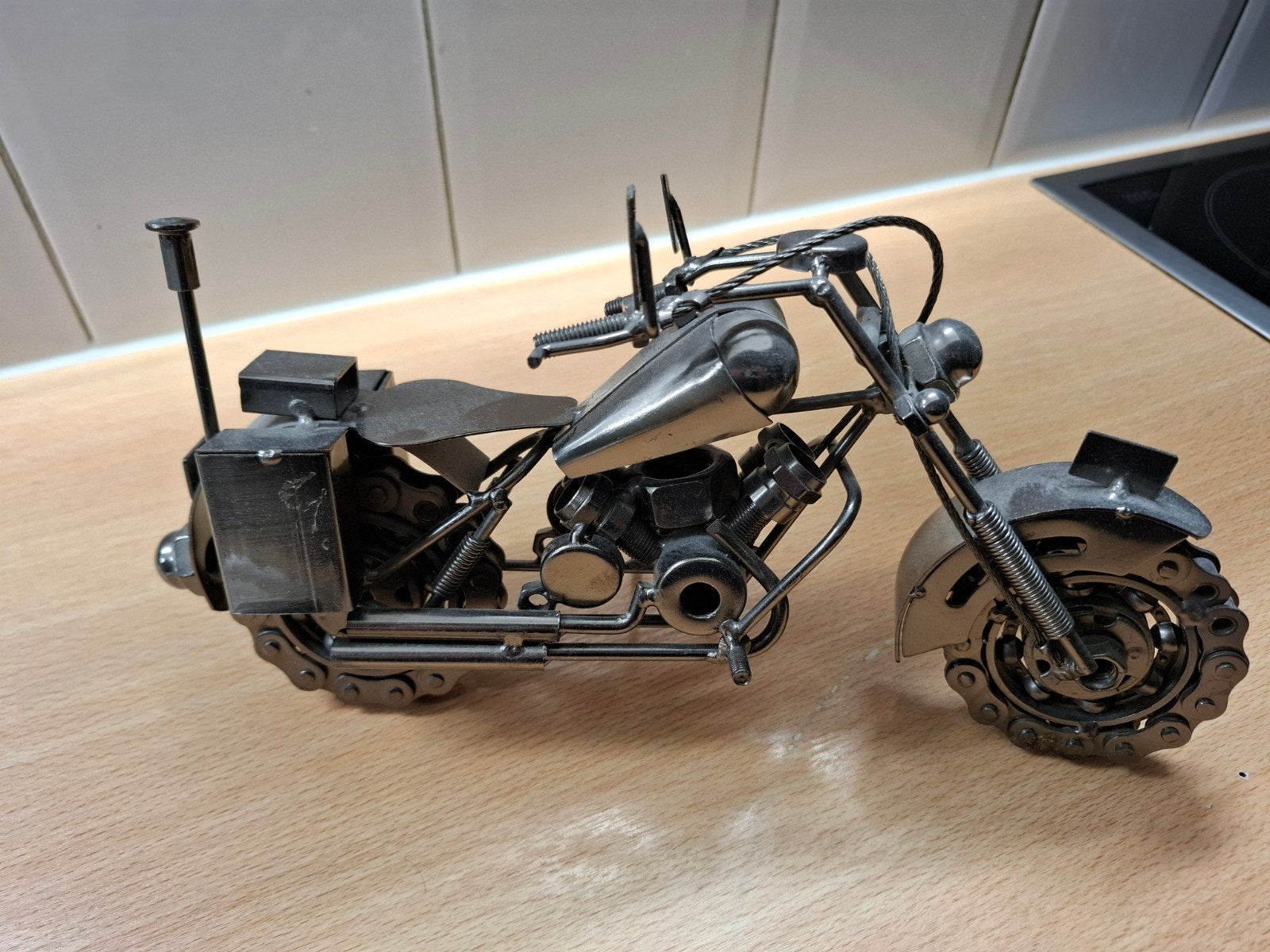 Moto métallique artisanale, Enlèvement, Neuf