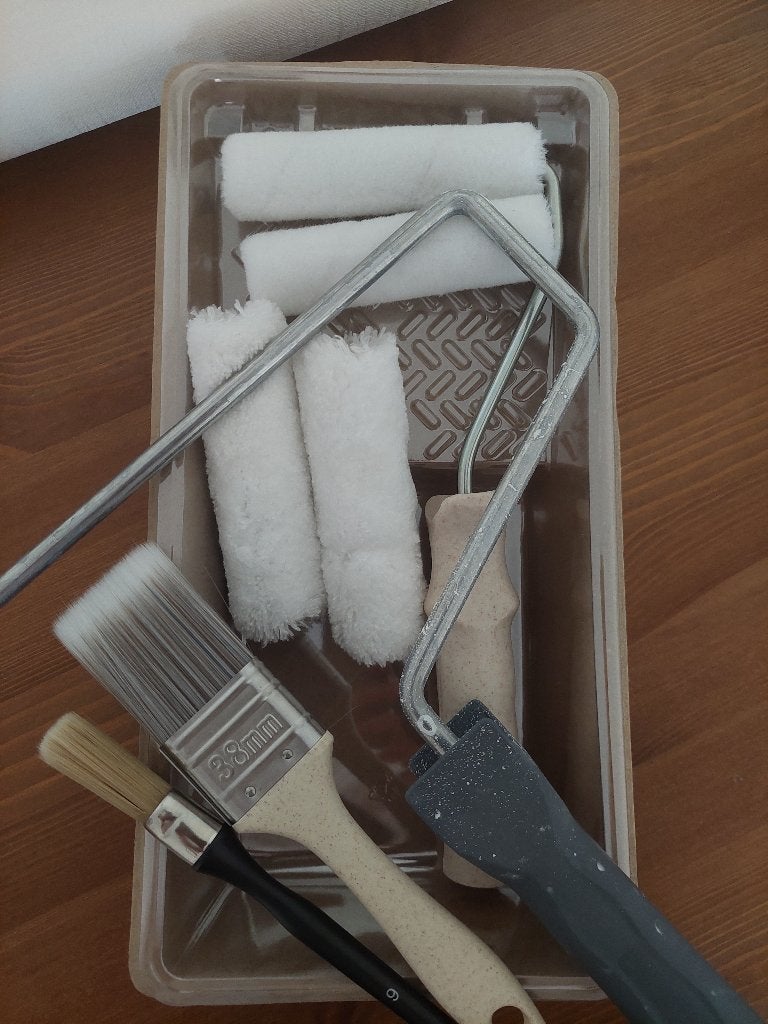 Verf- en behangpakket  – € 60, Ophalen, Wit, Minder dan 5 liter, Verf