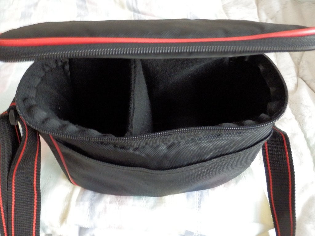handige en compacte foto- of cameratas, TV, Hi-fi & Vidéo, Photo | Sacs pour appareil, Hydrofuge, Comme neuf, Enlèvement, Sac à bandoulière