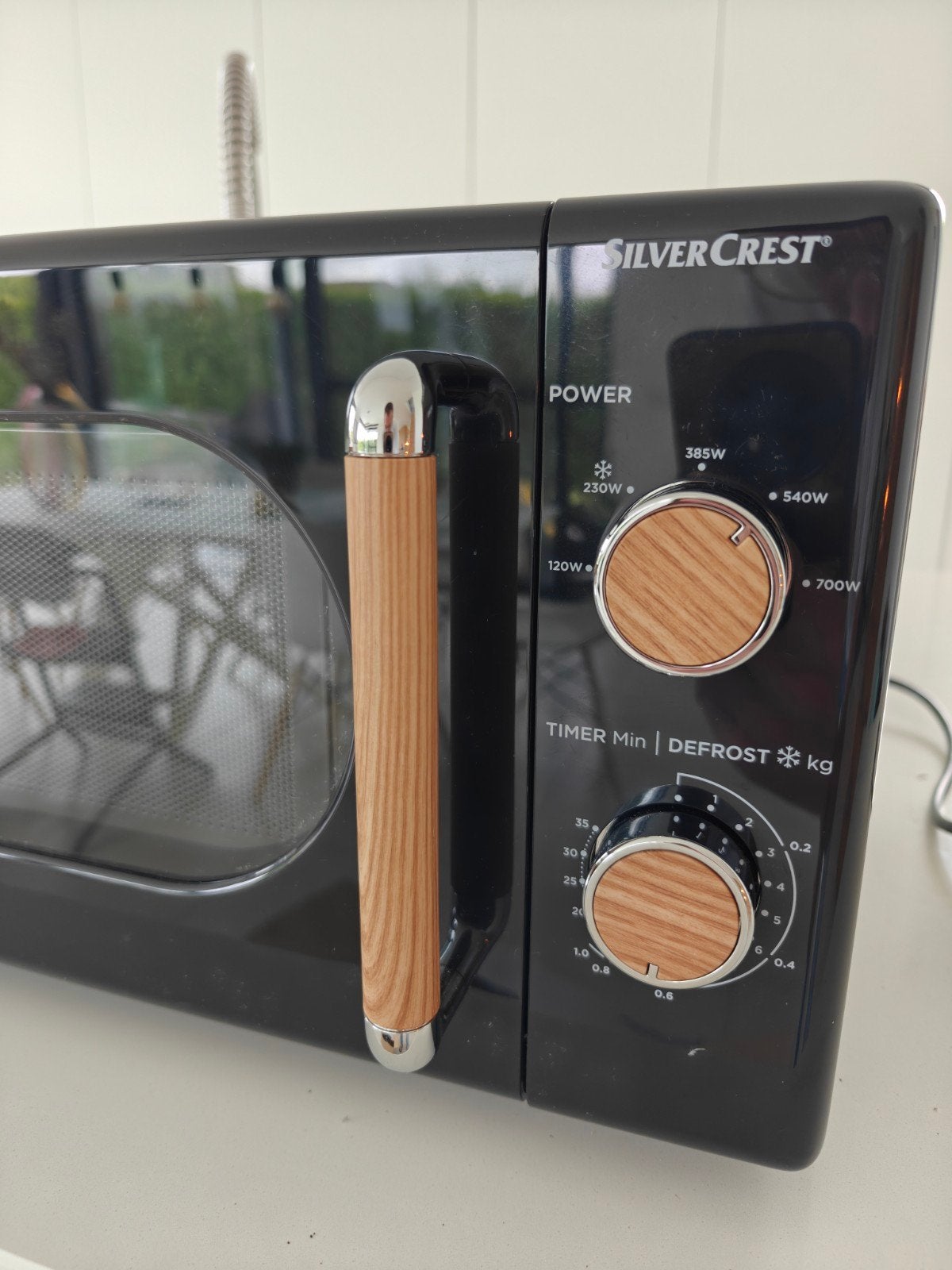 Microgolf zwart met houtelementen, Electroménager, Enlèvement, Comme neuf
