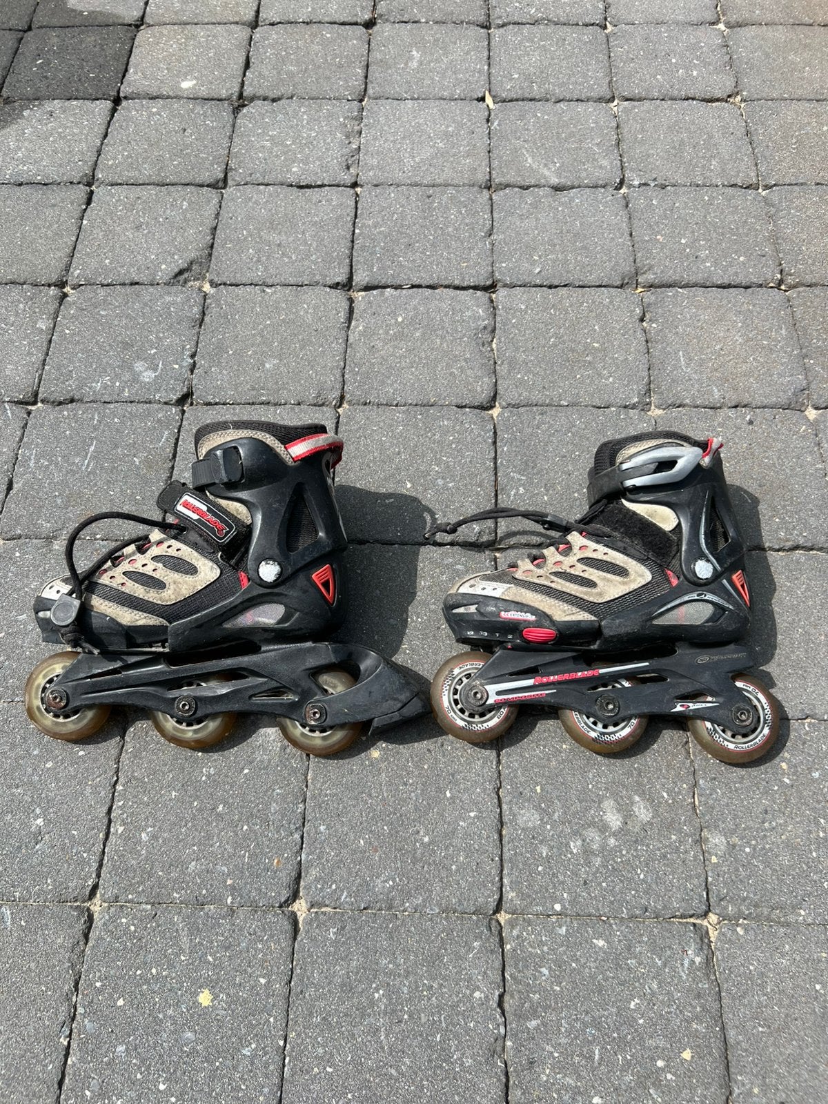Kinder inline skates//skeelers//rollerblade, Sport en Fitness, Skeelers, Ophalen, Zo goed als nieuw, Kinderen