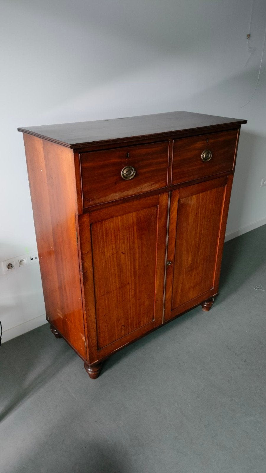 Antieke kast, Antiek en Kunst, Ophalen