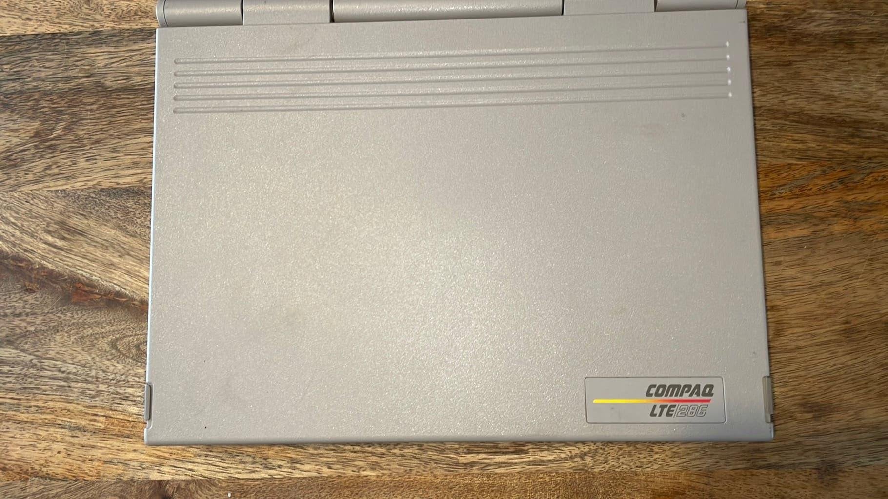 Compaq LTE/286 Laptop – Vintage Notebook, Enlèvement ou Envoi, Utilisé, 10 pouces ou moins, Qwerty