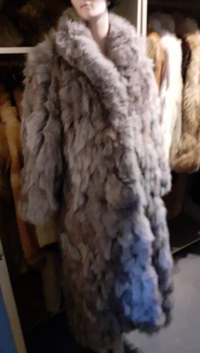 130cm lange grijze bontjas M/L, Kleding | Dames, Jassen | Winter, Ophalen of Verzenden