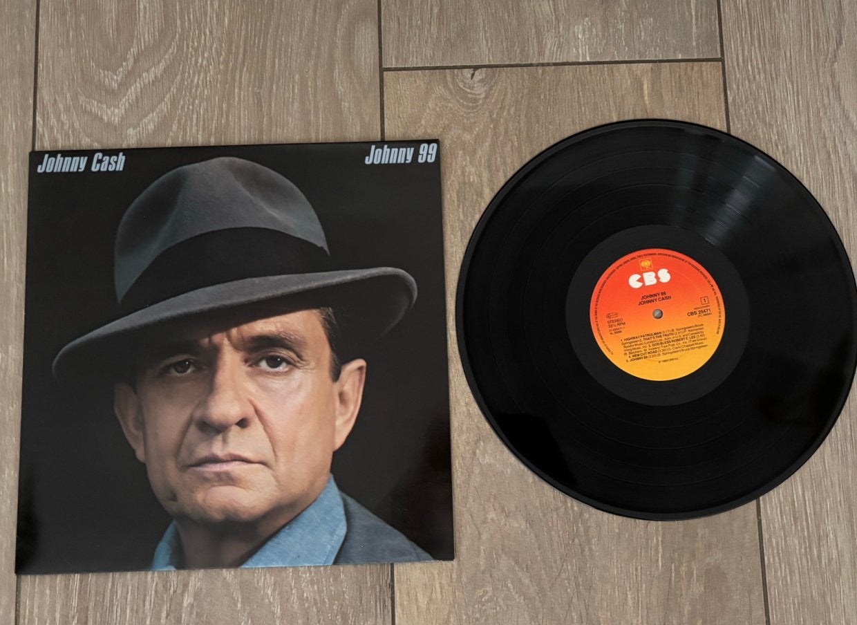 Johnny Cash (Johnny 99), Enlèvement, Comme neuf