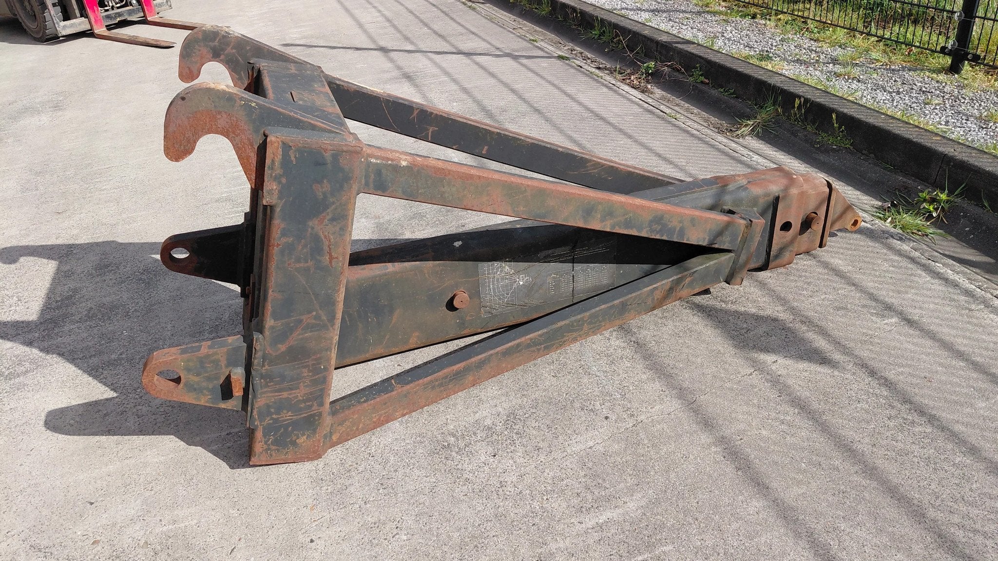 Caterpillar IT jib extendable for wheel loader