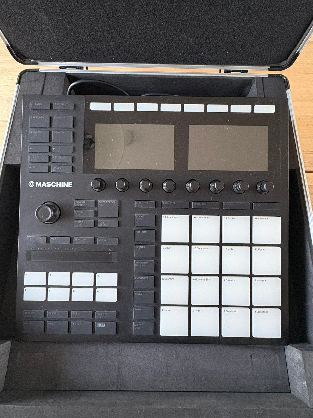MK3-machine met V3-licentie, veel pakketten en koffer, Muziek en Instrumenten, Ophalen, Zo goed als nieuw