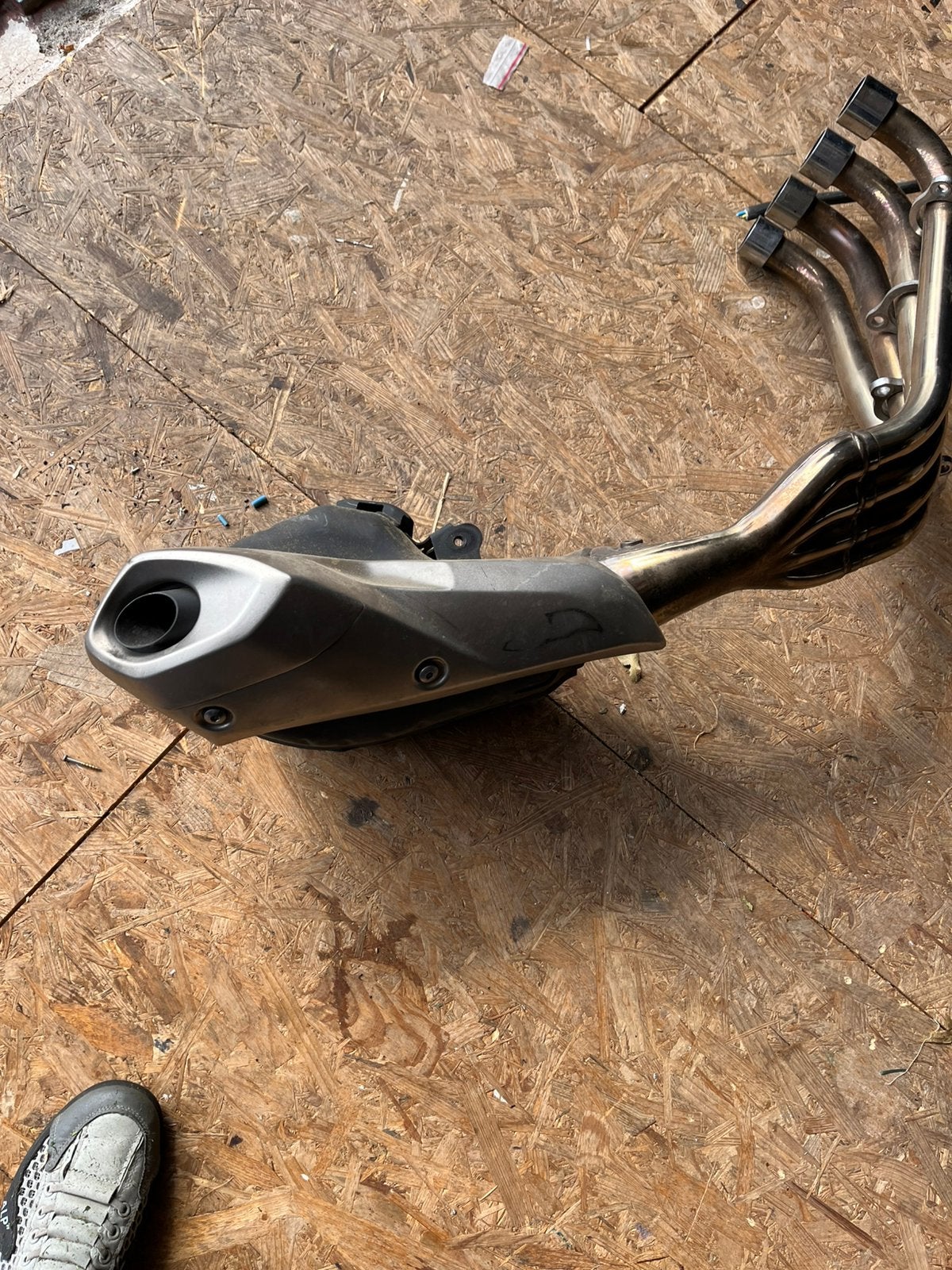 Uitlaat cb650f, Particulier
