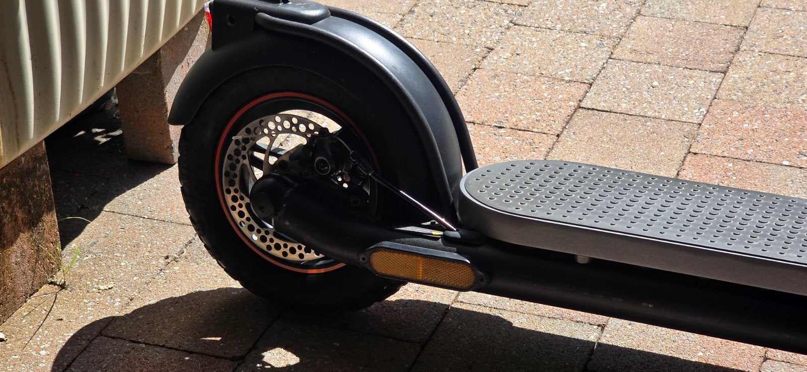 TROTTINETTE ÉLECTRIQUE NAVEE N65 HOMOLOGUÉE 100% sur command, Enlèvement, Comme neuf, Step électrique (E-scooter)