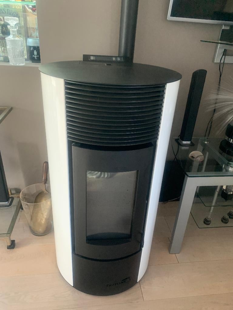 Tritone Fire pelletkachel van 125 kW, Huis en Inrichting, Kachels, Zo goed als nieuw, Vrijstaand, Pelletkachel, Overige brandstoffen
