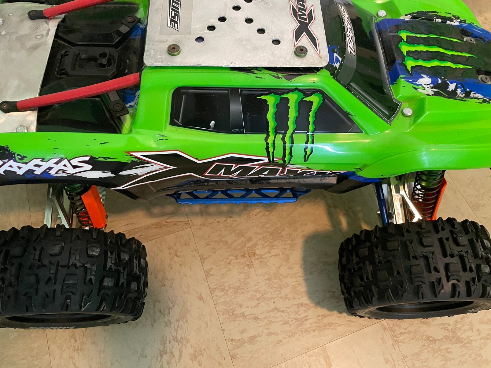 X maxx traxxas rc, Hobby & Loisirs créatifs, Modélisme | Radiocommandé & Téléguidé | Autre, Enlèvement, Comme neuf