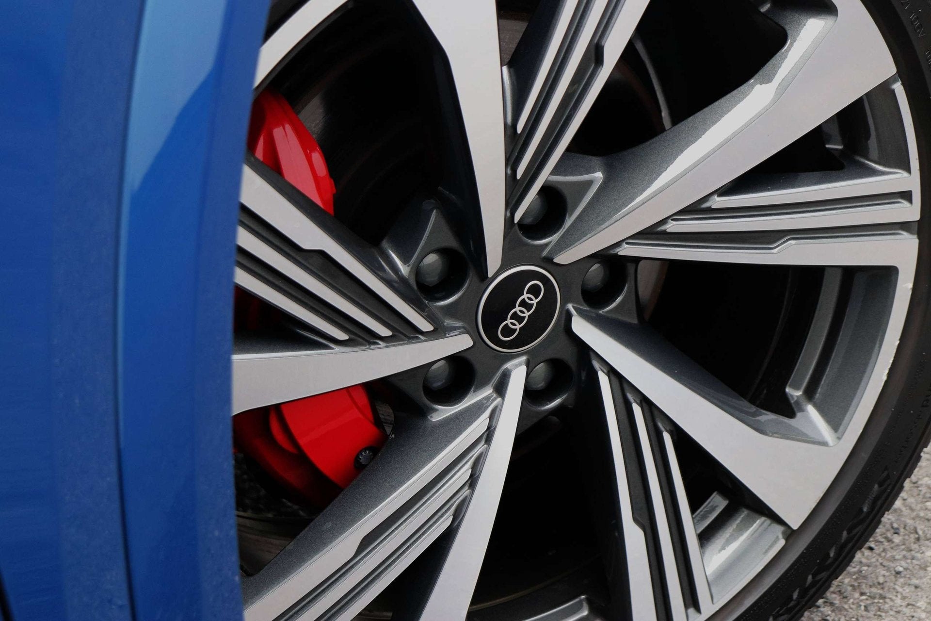 Audi Q6 e-tron 100 kWh 50 Performance S-line - Shadow+/Blind, Auto's, Automaat, Gebruikt, Blauw, 5 zetels