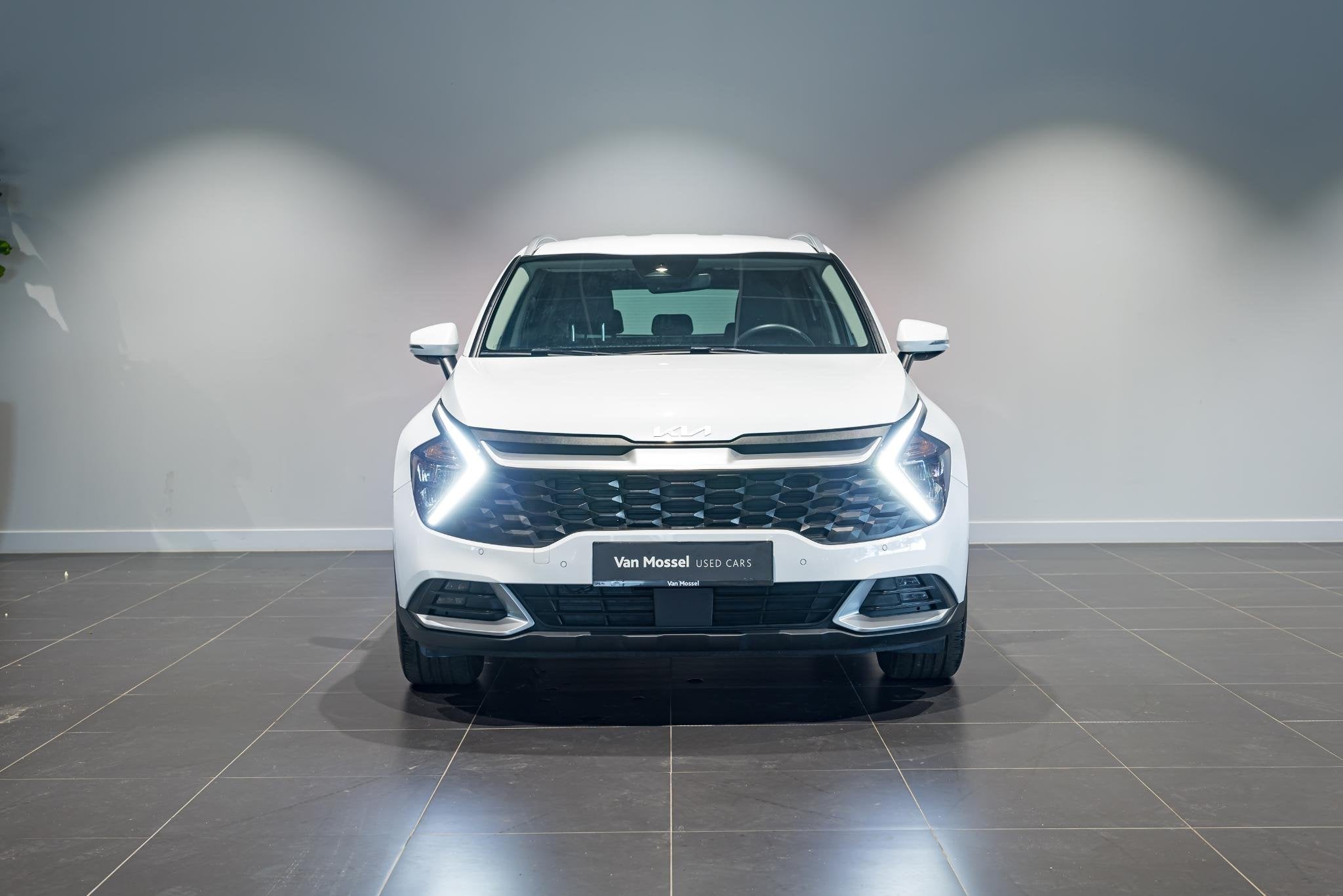Kia Sportage 1.6 T-GDi 48V 7DCT Inspire (automatique), 144 g/km, 110 kW, Entreprise, 1505 kg