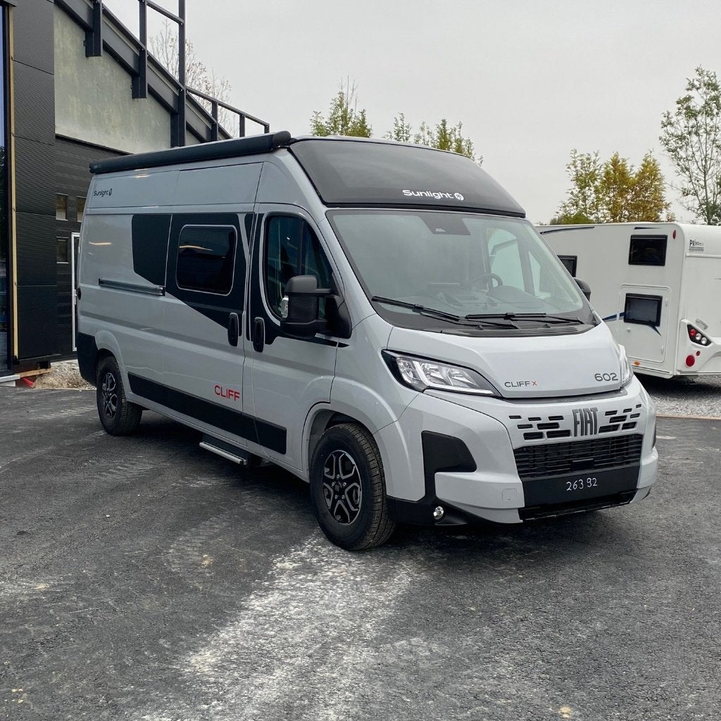 Sunlight CLIFF X 602 - BJMTech Loisirs, Automaat, Buscamper of Camperbus, Sunlight, Fiat