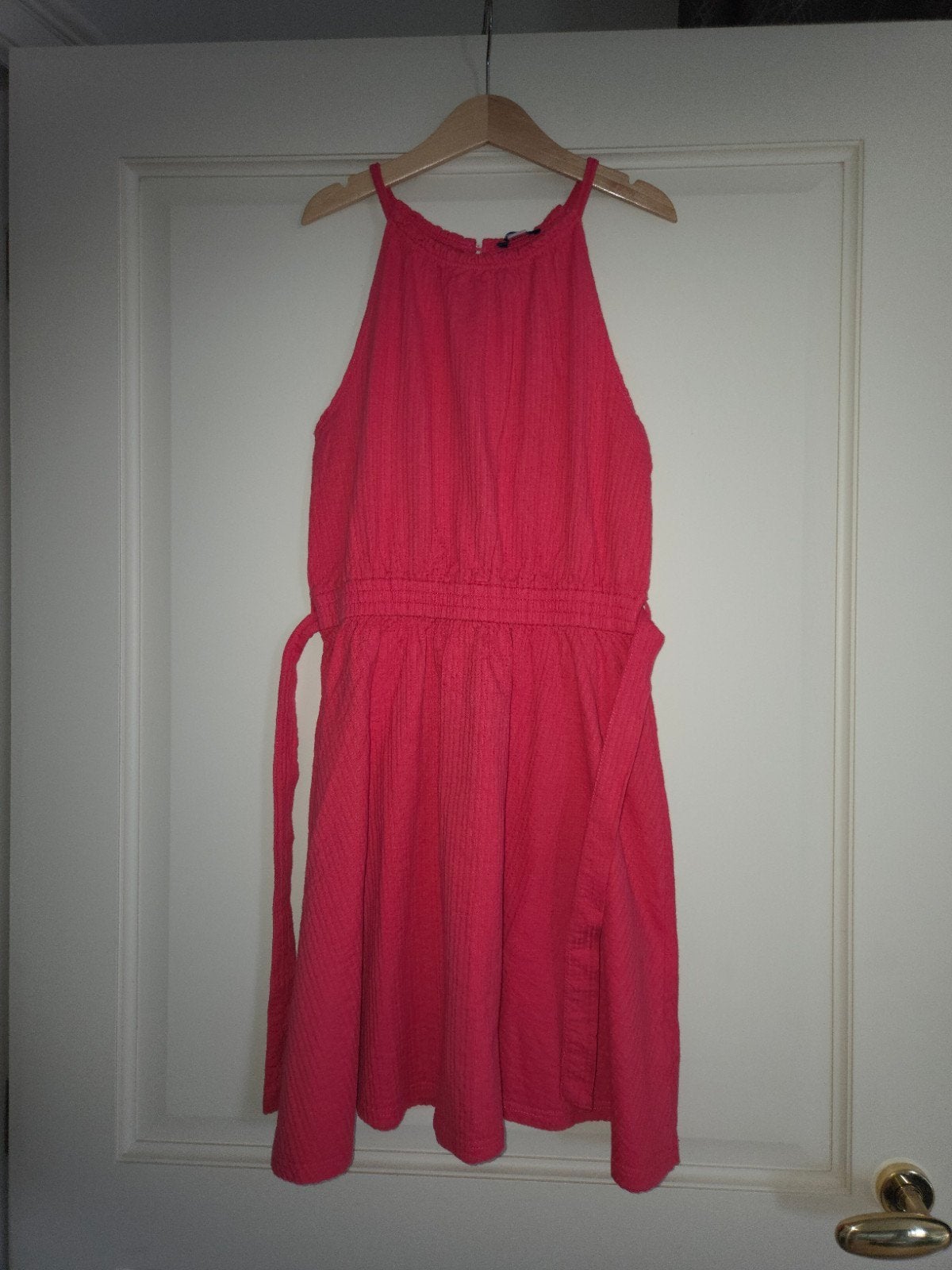 Mooie fuchsia jurk 152, Kinderen en Baby's, Kinderkleding | Maat 152, Ophalen