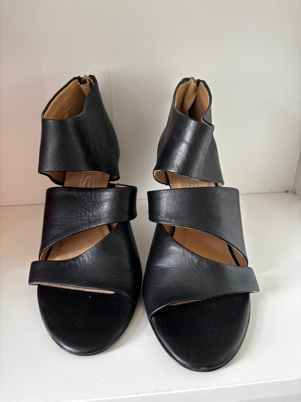 Talons à bout ouvert en cuir noir, Enlèvement ou Envoi, Escarpins, Porté, Noir