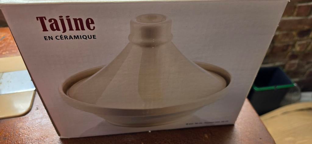 Tajine, Enlèvement