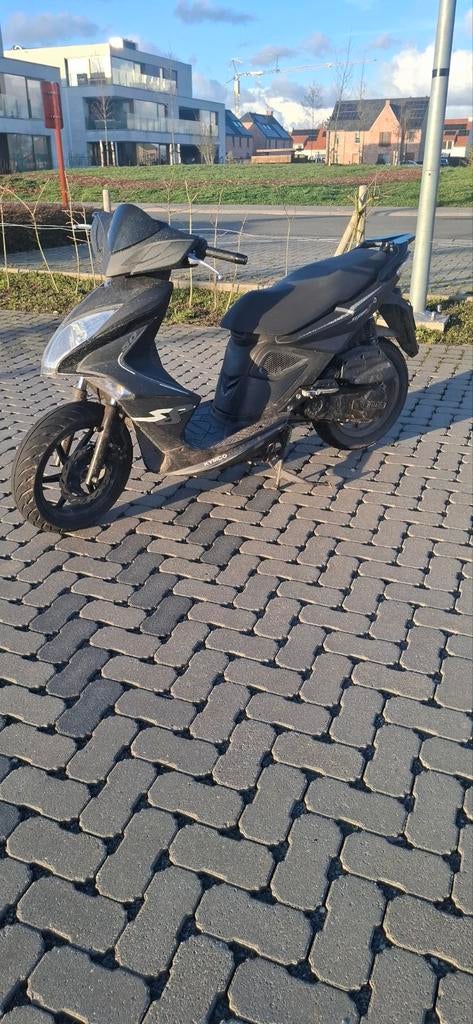 Kymco Super 8 S8, Vélos & Vélomoteurs, Enlèvement