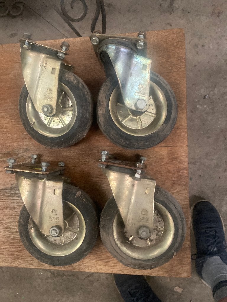 Roues pour chariot ou autre, Enlèvement, Utilisé