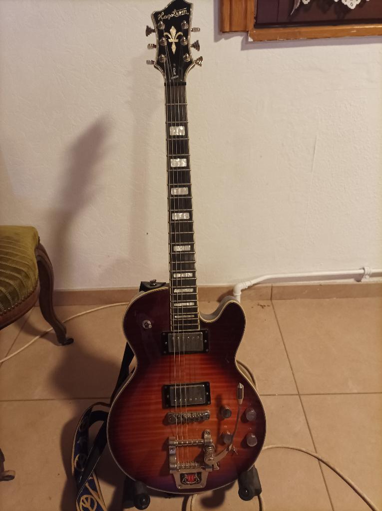 guitare hagstrom super swede, Musique & Instruments, Instruments à corde | Guitares | Électriques, Enlèvement, Comme neuf, Solid body