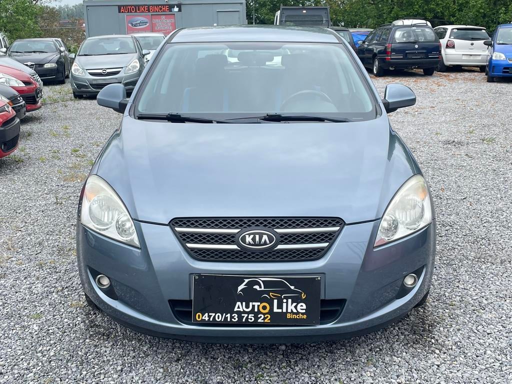Kia ceed 1.6 essence boîte automatique, Autos, Achat, Carnet d'entretien, 5 portes, Automatique