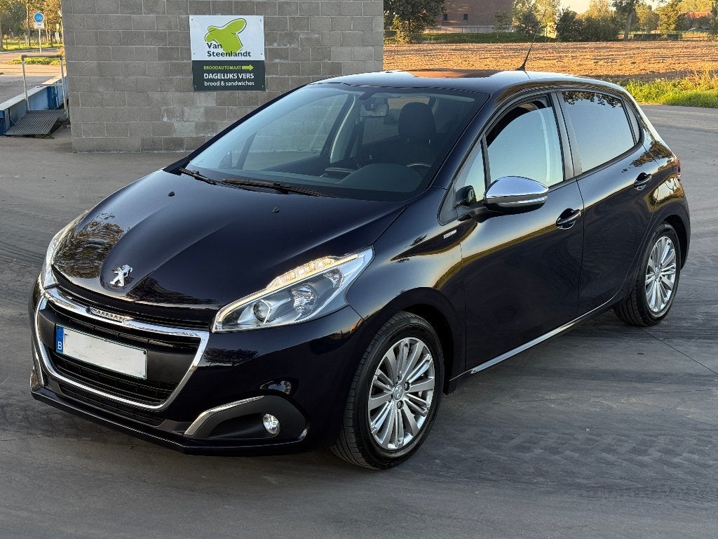 Peugeot 208 1.2 Benzine - CarPlay - Gekeurd voor Verkoop, Autos, Achat, Euro 6, Boîte manuelle, 5 portes