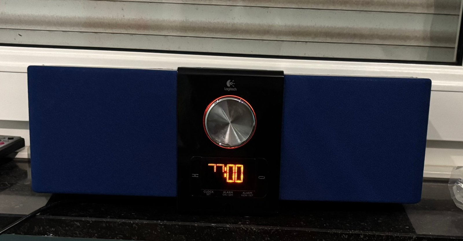 Wekkerradio met oplaadstation, Ophalen, Gebruikt, Digitaal