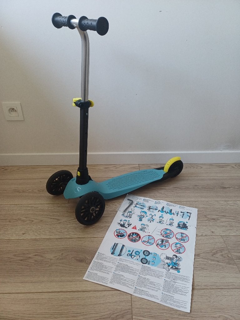 Kinderstep / Driewielstep kinderen Decathlon Oxelo B100, Ophalen, Zo goed als nieuw, Gewone step, Oxelo (Decathlon)