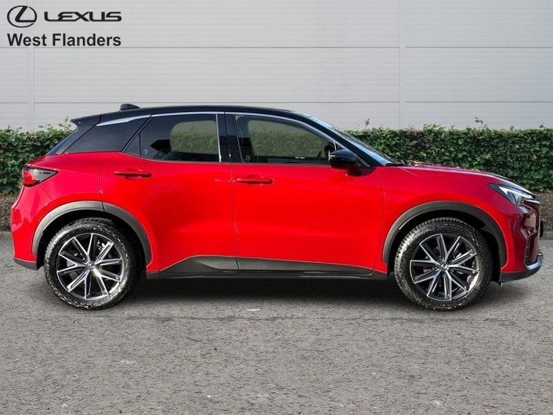 Lexus LBX Emotion+camera+sens V+A, Auto's, LBX, 136 pk, Adaptive Cruise Control, https://public.car-pass.be/vhr/b6cd5ace-74eb-4bbe-8f4f-2a95d05c6031