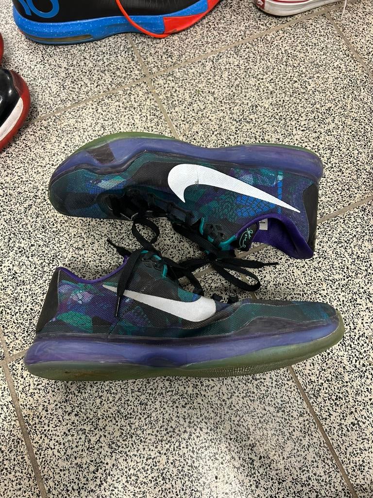 Nike Kobe 10 Overcome – Maat 47,5 – Zeer Goede Staat, Sport en Fitness, Ophalen of Verzenden, Zo goed als nieuw, Schoenen