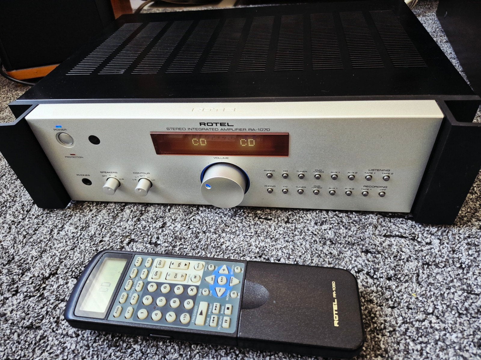 Rotel ra 1070