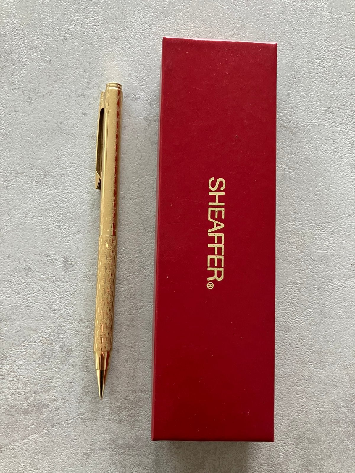 Sheaffer vul potlood goud, Verzamelen, Pennenverzamelingen, Sheaffer, Vulpotlood, Met doosje, Ophalen of Verzenden