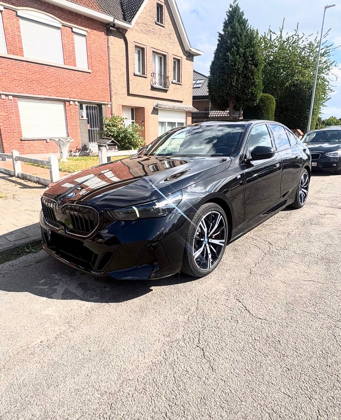 BMW 530e Plug-in Hybrid – 2024 – Luxe uitvoering – 60.000 km, Auto's, BMW, Automaat, Zwart, Zwart, Leder
