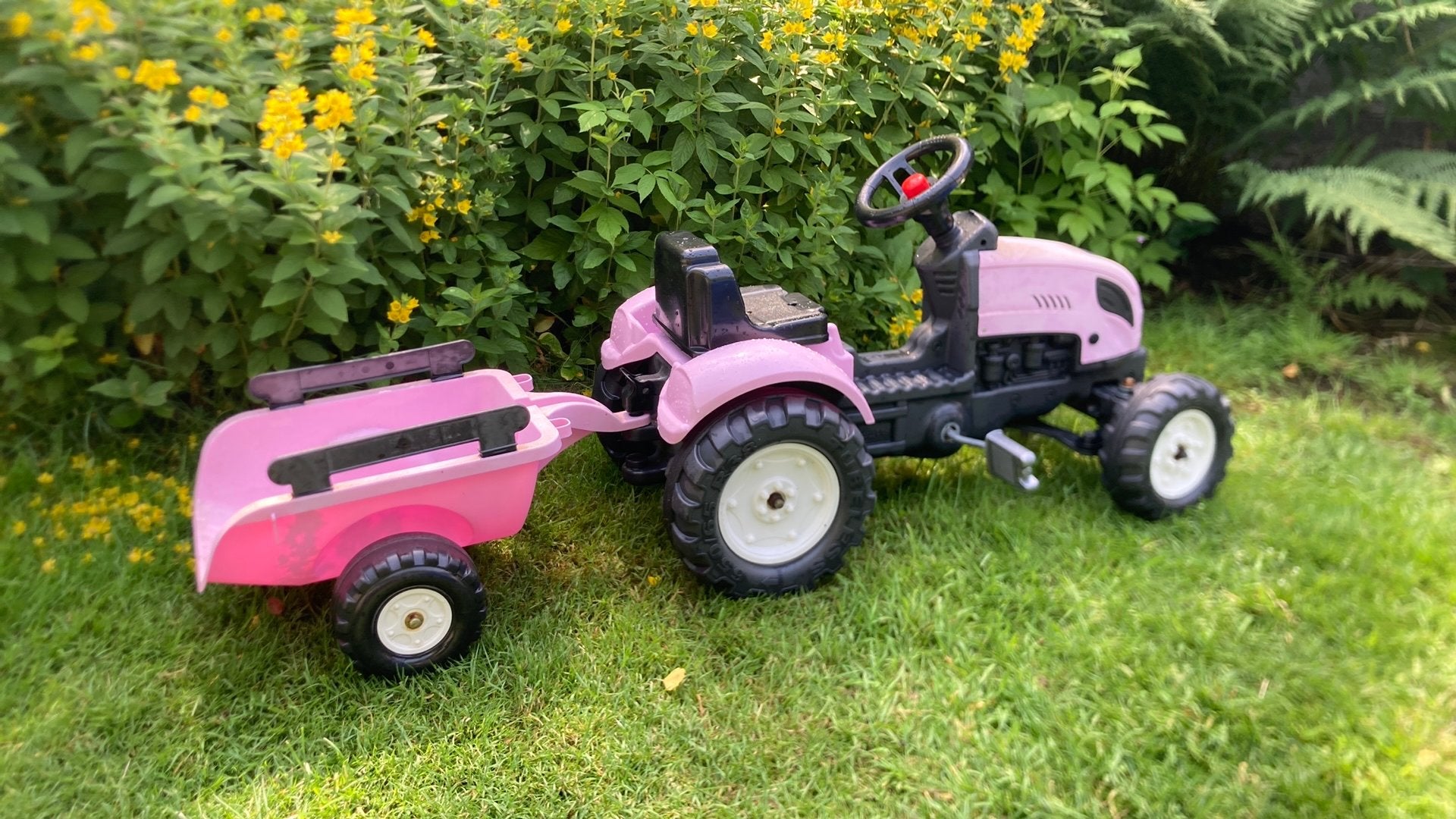 Speelgoed tractor Falk Roze, Ophalen, Gebruikt, Met kar of aanhanger